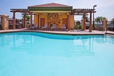 Express & By Ihg