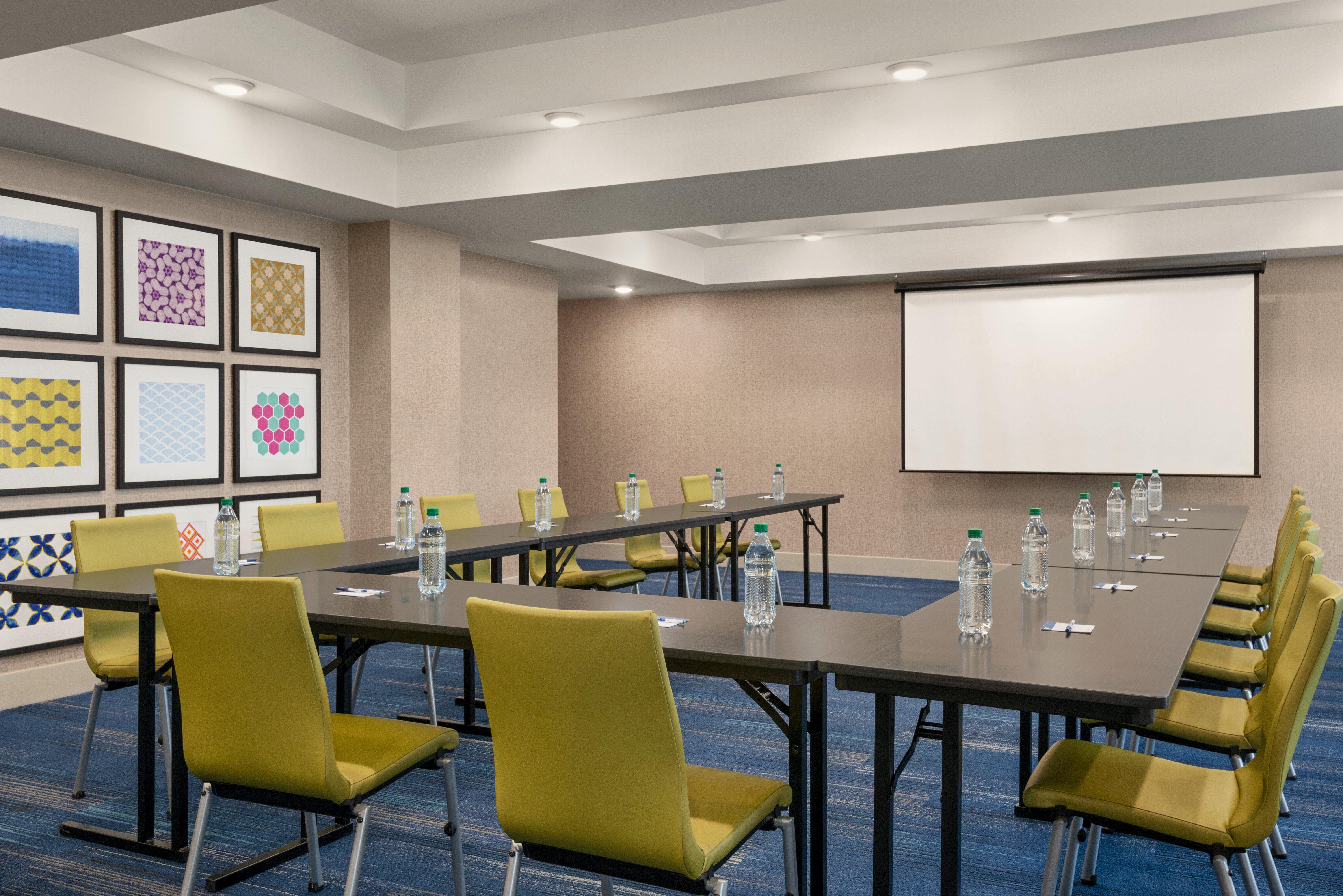 Hotel Express & By Ihg 3*