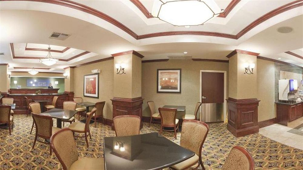 Hotel Express & By Ihg 3*
